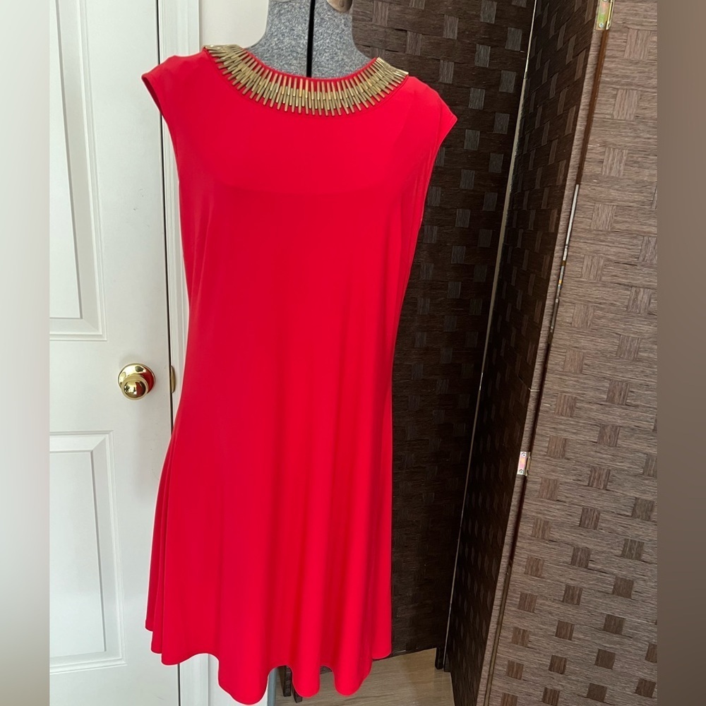 Dressbarn sleeveless Red Dress with metallic gold color accents, Medium